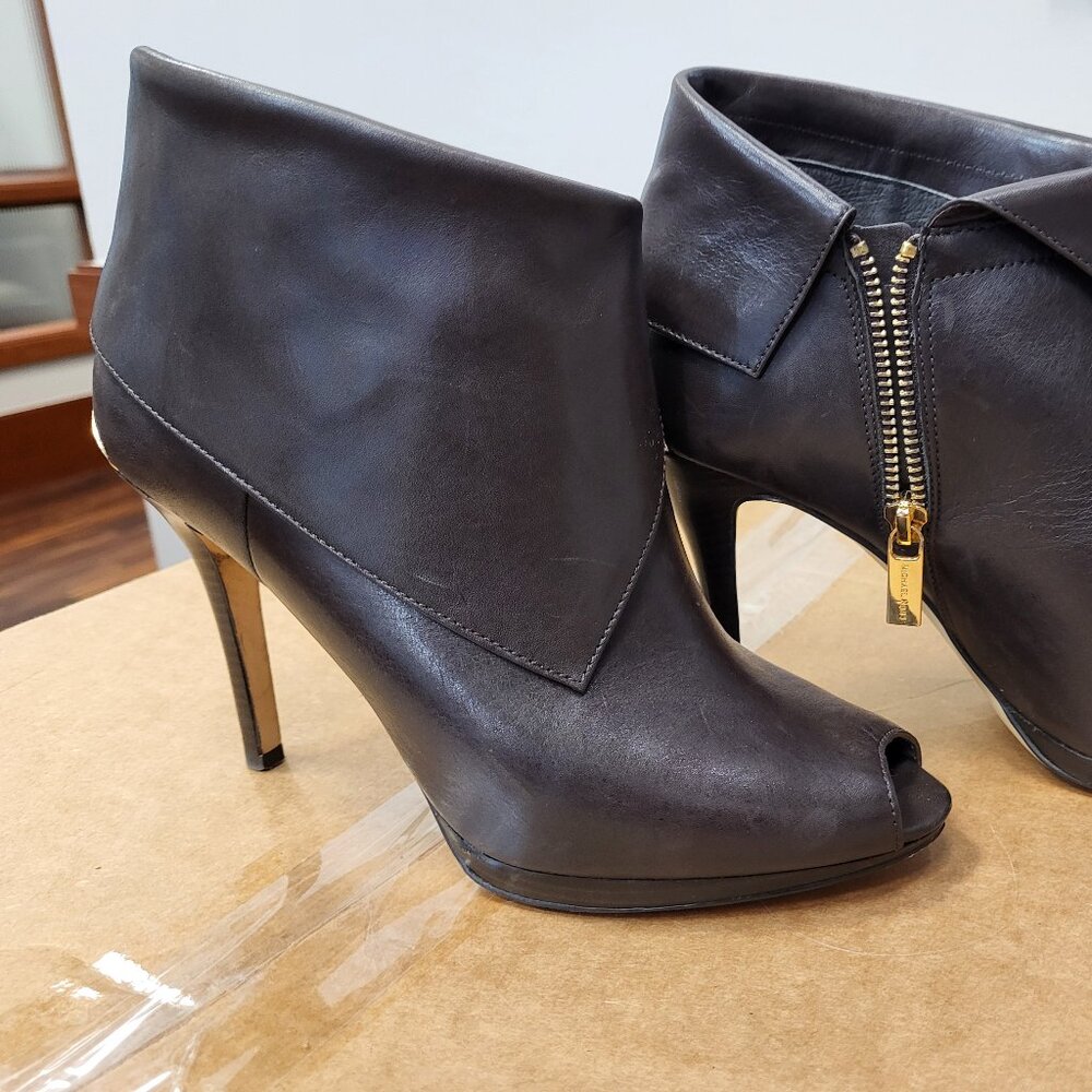 Michael Kors Kendra Peep Toe Booties Brown Leather Ankle Boots Size 8
